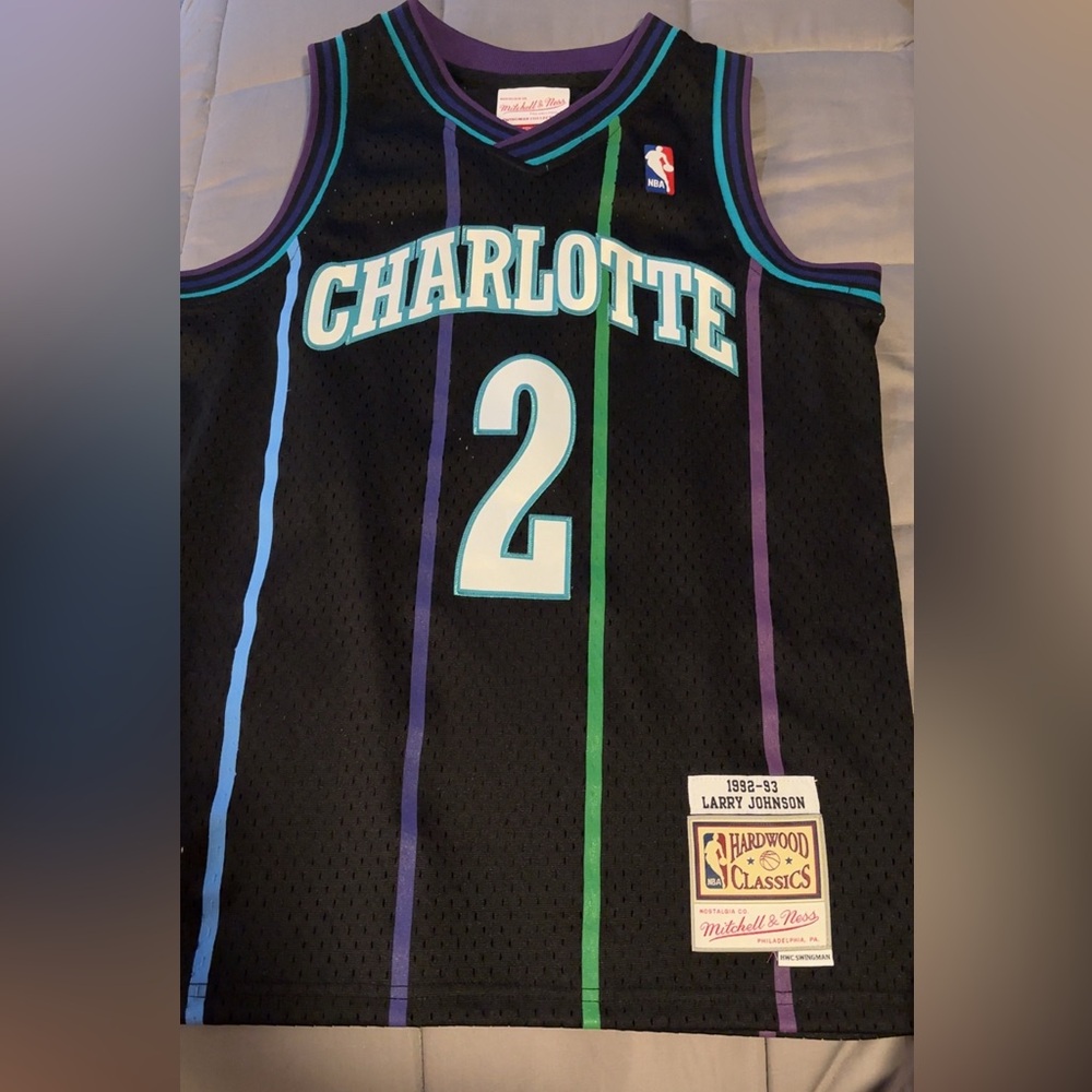 Mitchell & Ness Black Charlotte Jersey Larry Johnson